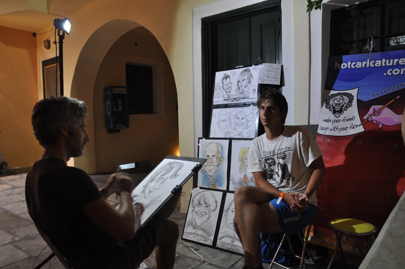 A night of caricatures and smiles