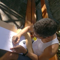 2007 — Σκιτσάροντας στο χαρτί