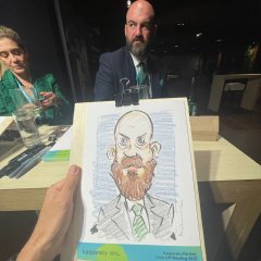 Live καρικατούρα — 7435
