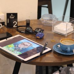Σκιτσάροντας με tablet